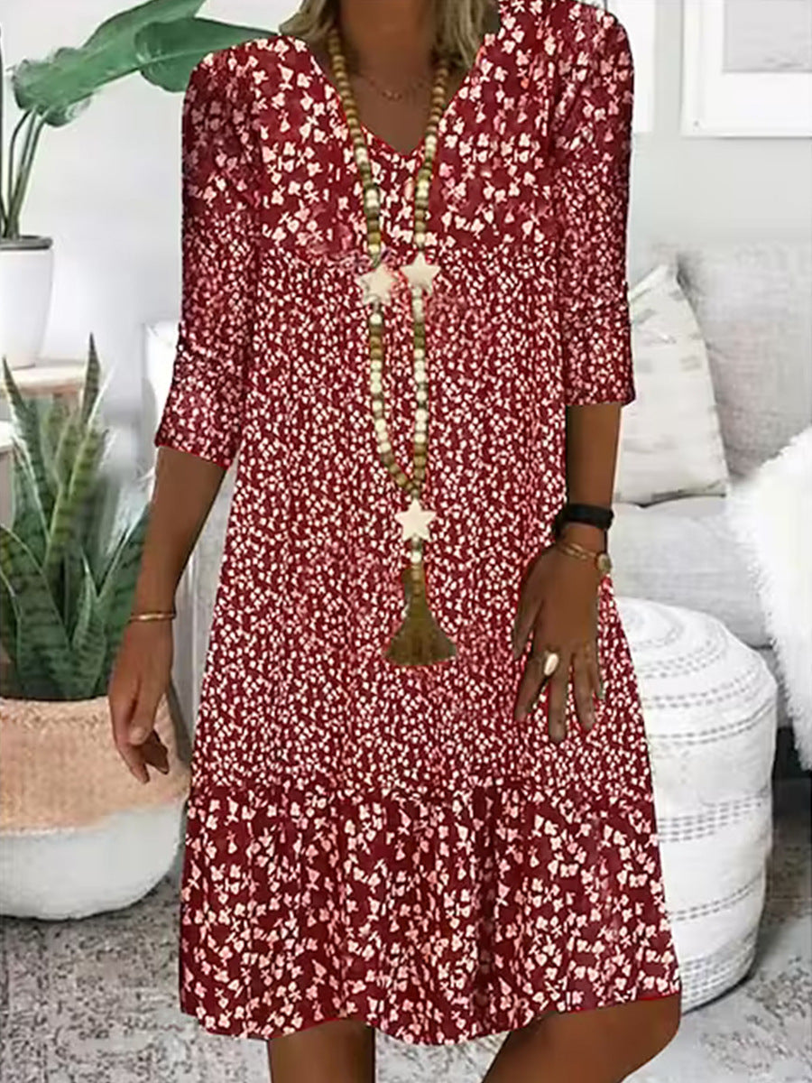 Mittellanges Kleid mit mittellangen Ärmeln und V-Ausschnitt