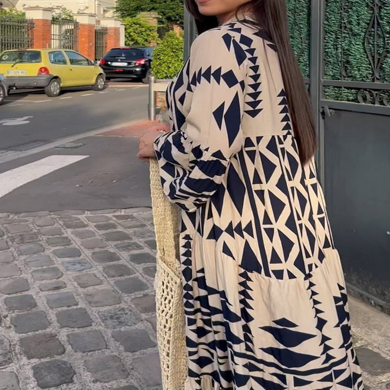 Übergroßes langes Kleid mit Bohemian-Print