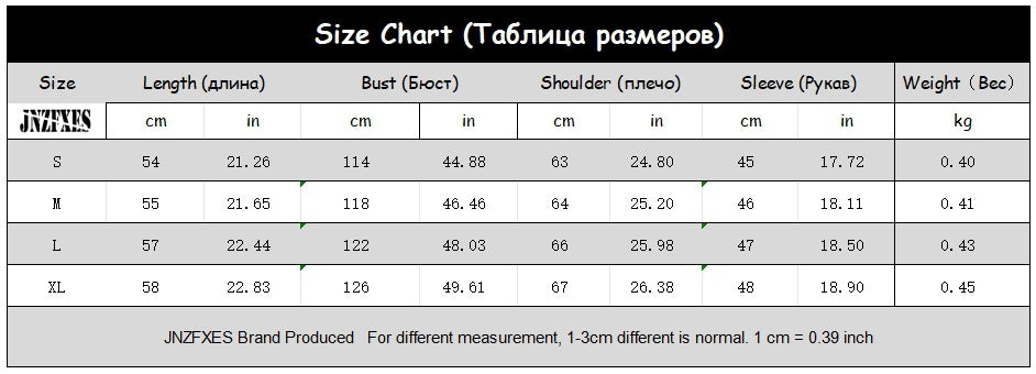 Einfache Strickjacke mit Rundhalsausschnitt für den Weg zum Arbeitsplatz